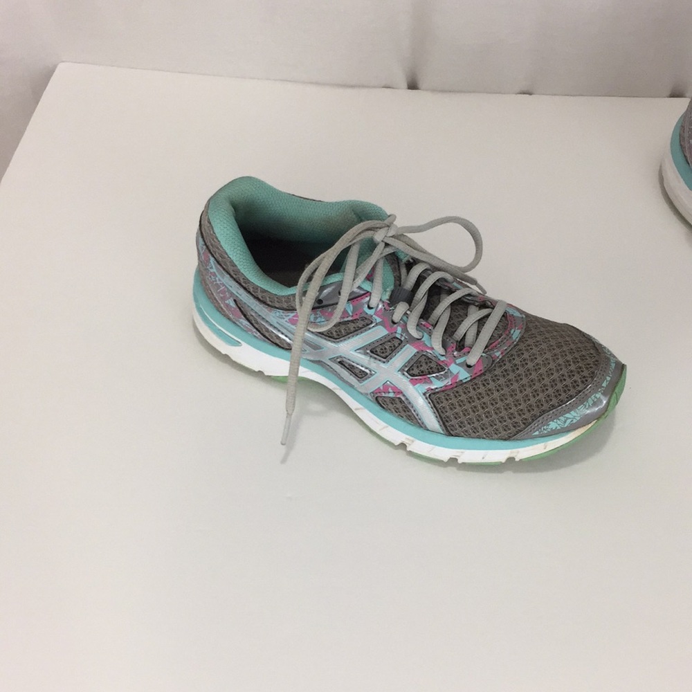 ASICS Gel-Excite 4 Mesh Athletic Running Size 7.5